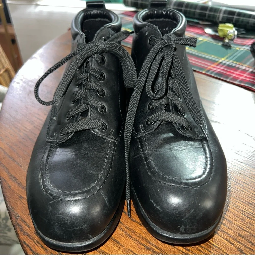 Drew “PHOENIX PLUS” Women’s Barefoot Freedom Ankle Boot Size 10W